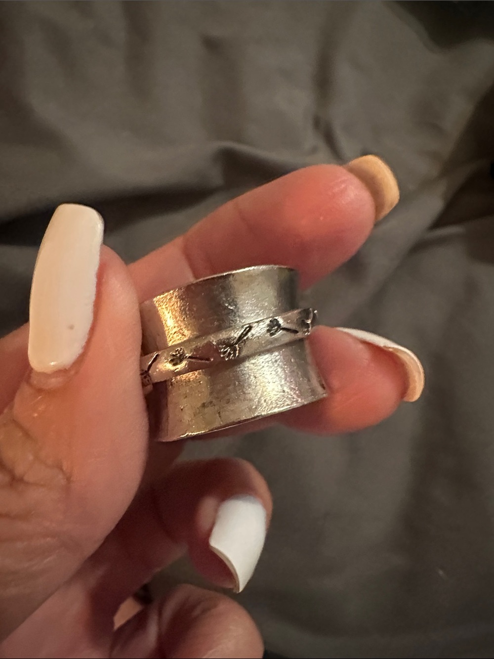 Dandelion ring - Picture 3 of 4